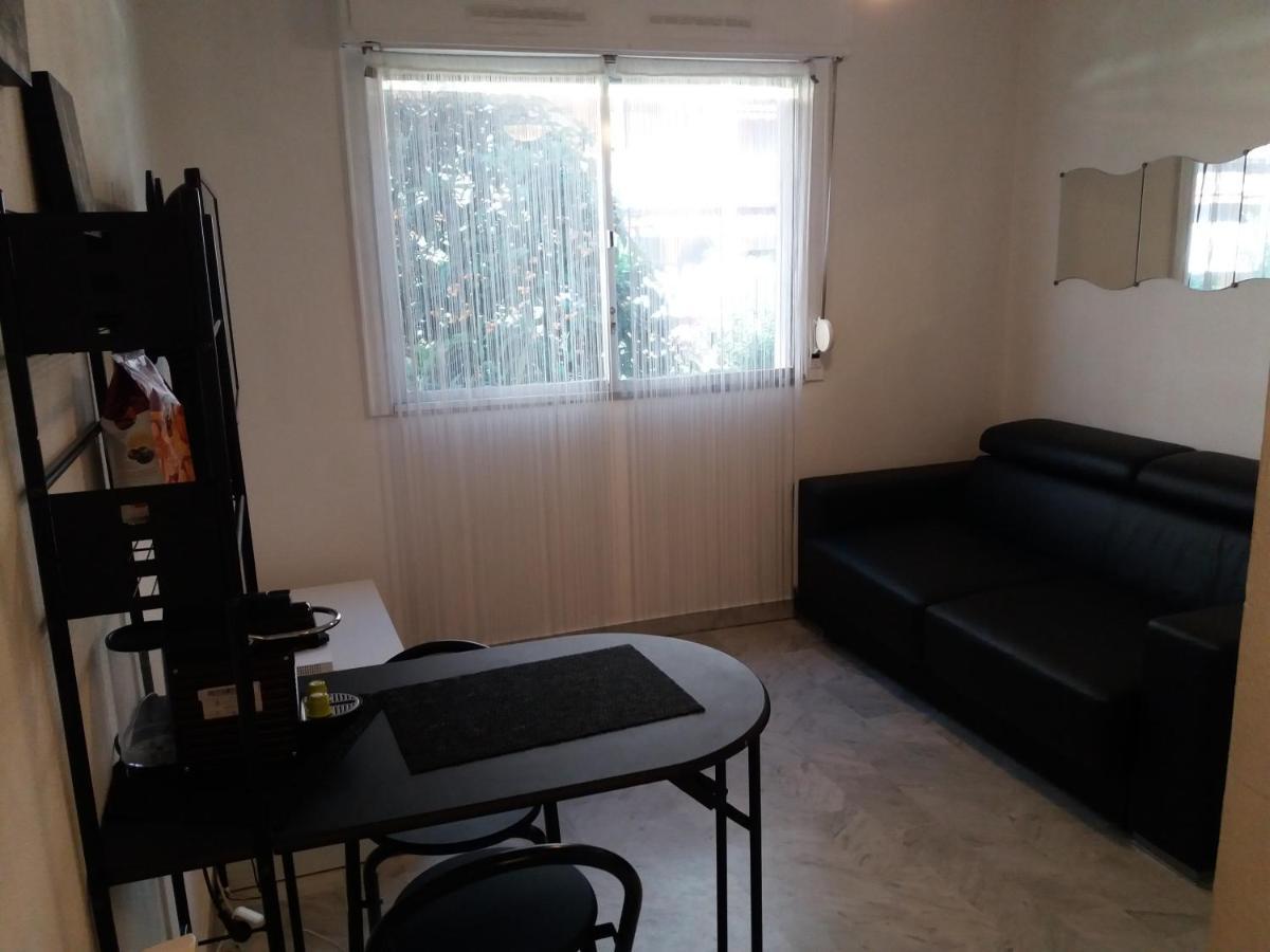 Apartamento Studio Bord De Mer Nice Ouest Exterior foto